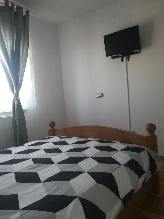 Apartament Erik Apartamento Sibiu Exterior foto